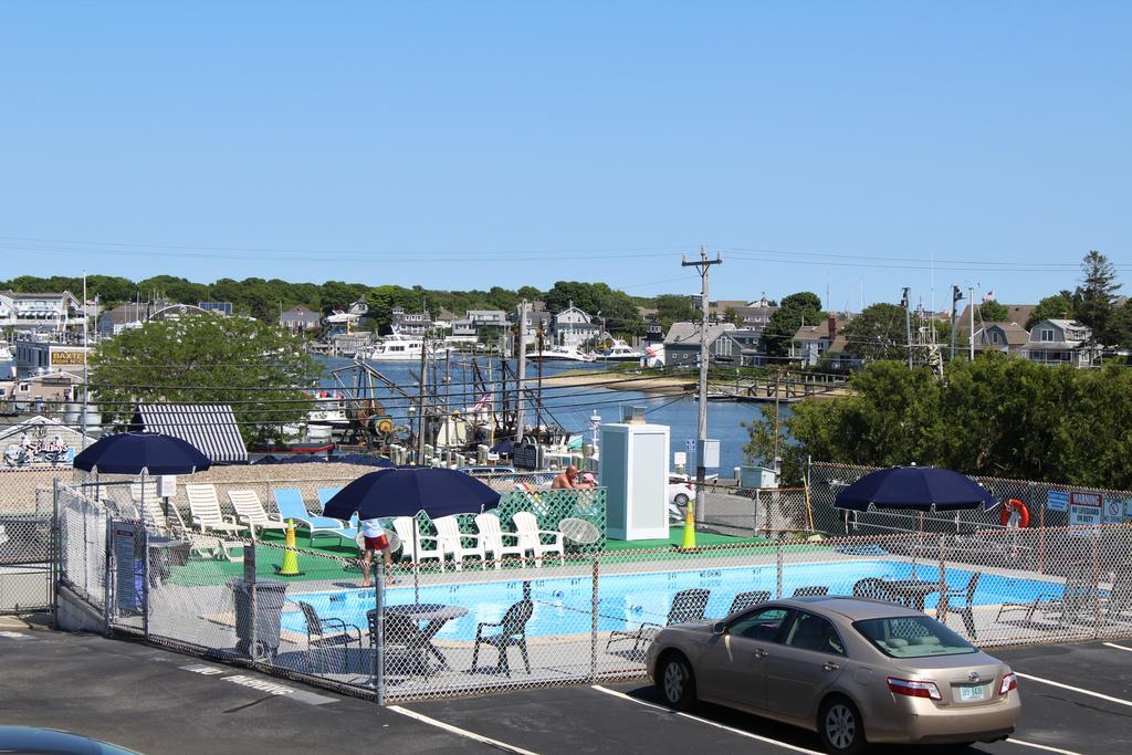 Hyannis Holiday Motel Exterior foto