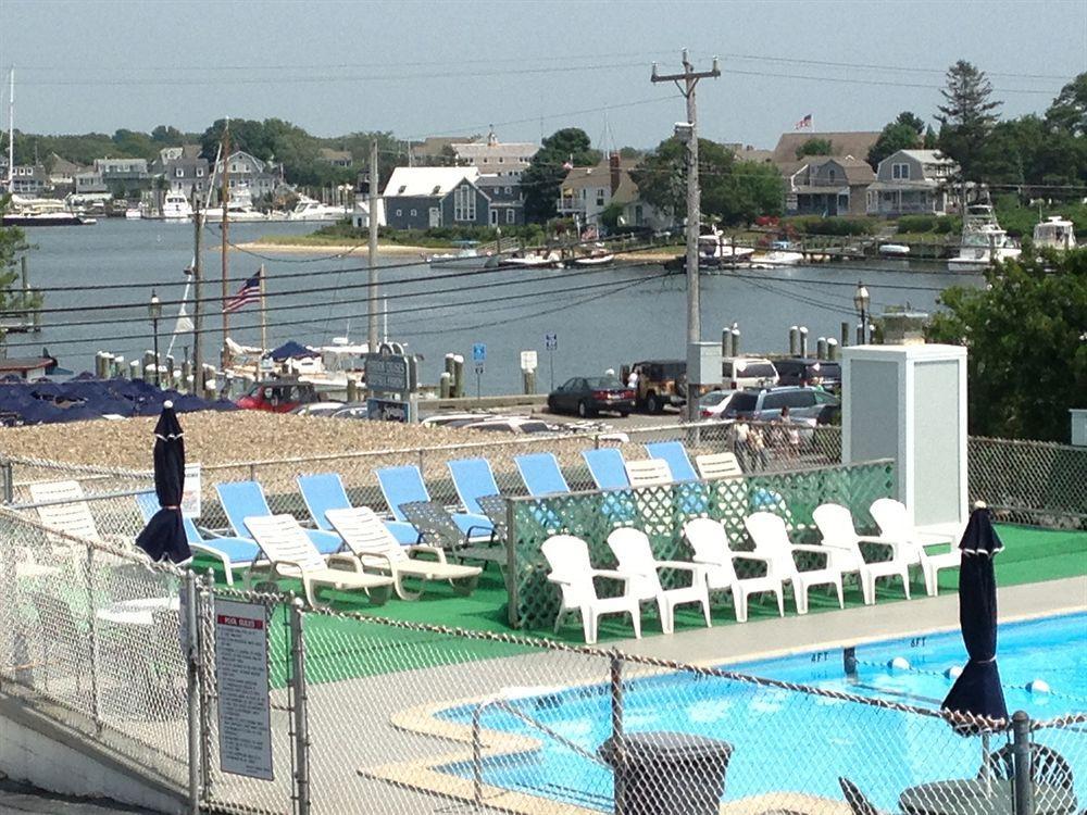 Hyannis Holiday Motel Exterior foto